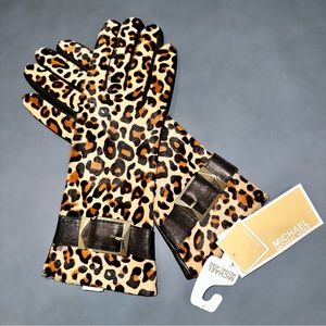 Leopard Print Leather Tech Gloves